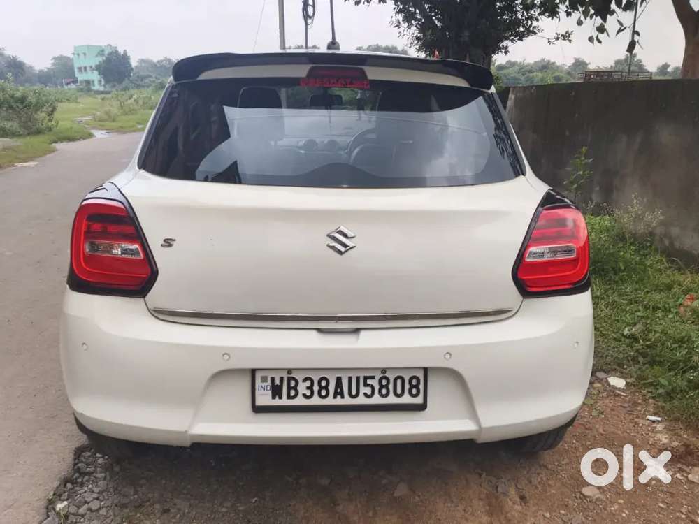 Maruti Suzuki Swift Vxi 2021