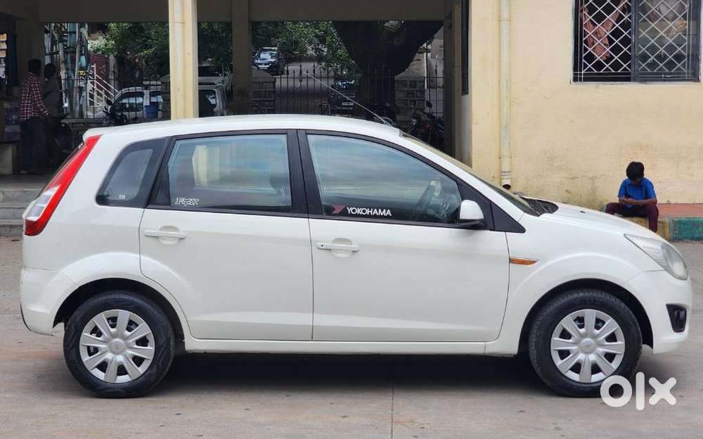 Ford Figo Diesel Titanium, 2012, Diesel