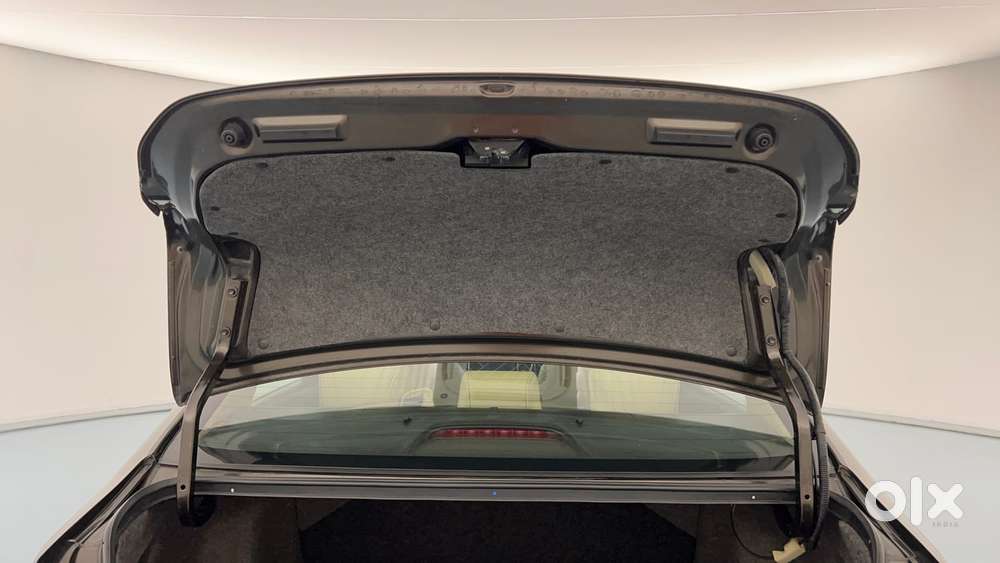 Honda City 1.5 Zx I-vtec Mt, 2023, Petrol