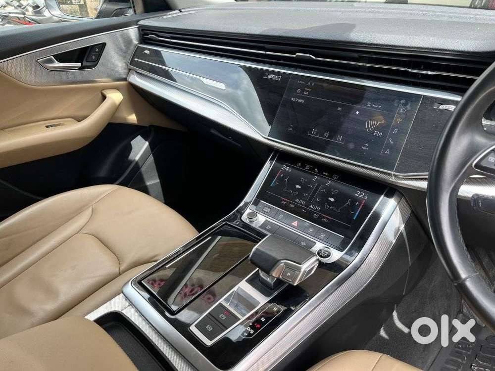 Audi Q8 3.0 Celebration Edition, 2021, Petrol