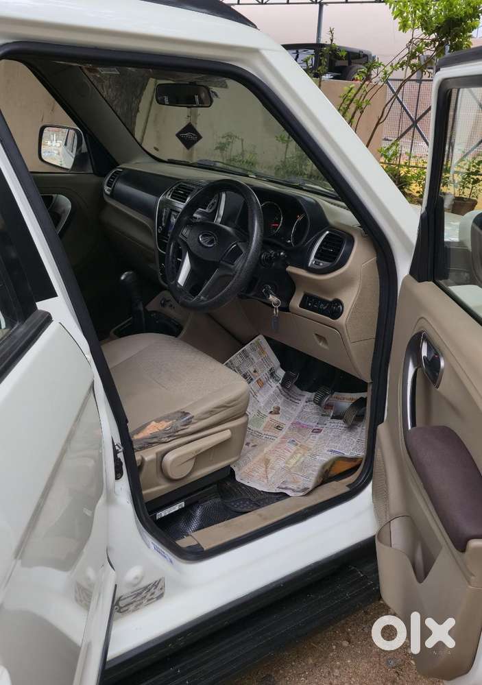 Mahindra Tuv 300 T10, 2019, Diesel