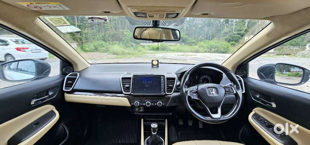 Honda City Zx Petrol Mt, 2022, Petrol