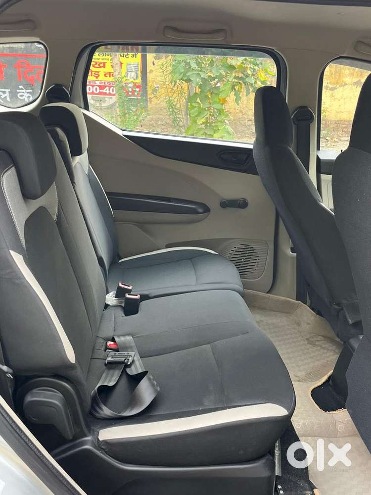 Renault Triber 1.0 Rxe, 2024, Petrol