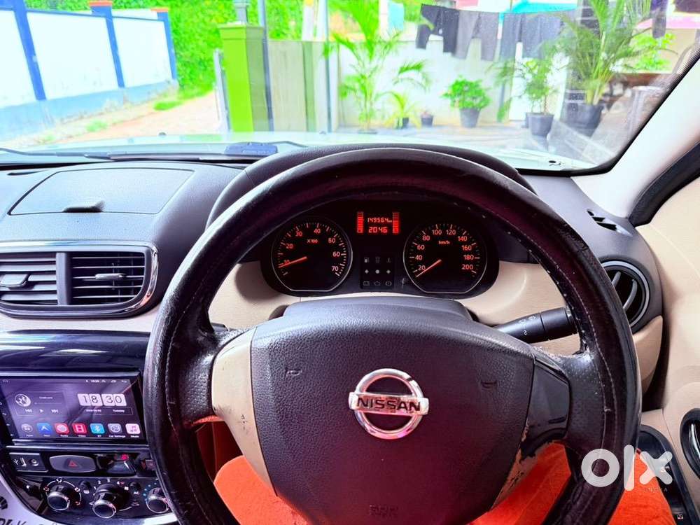 Nissan Petrol Car 2014