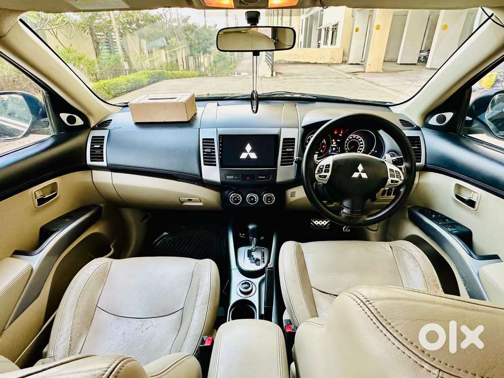 Mitsubishi Outlander 2.4 Cvt, 2011, Petrol