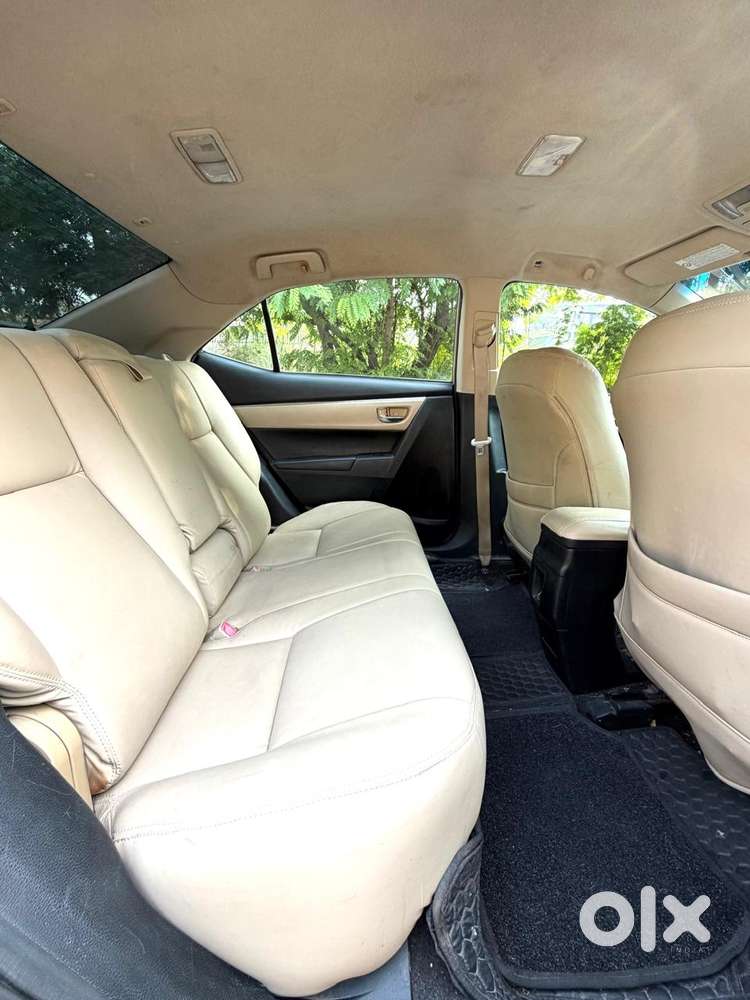 Toyota Corolla Altis Vl At, 2015, Petrol