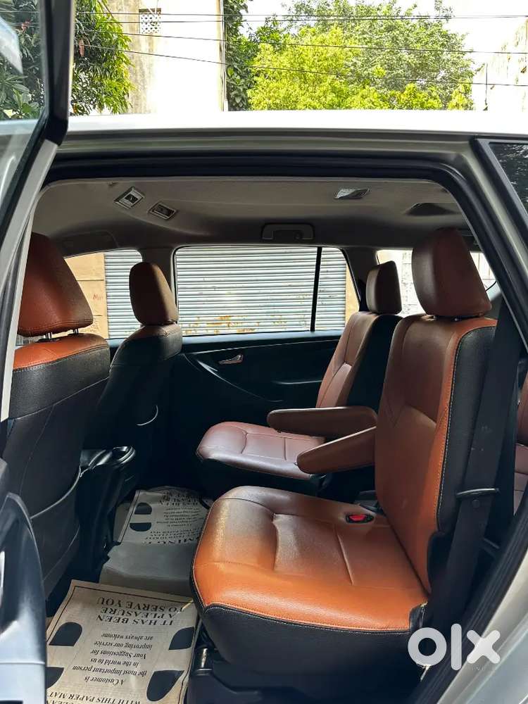 Toyota Innova Crysta 2018