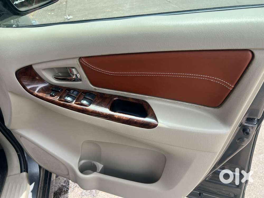 Toyota Innova 2.5 Vx 8 Str, 2014, Diesel