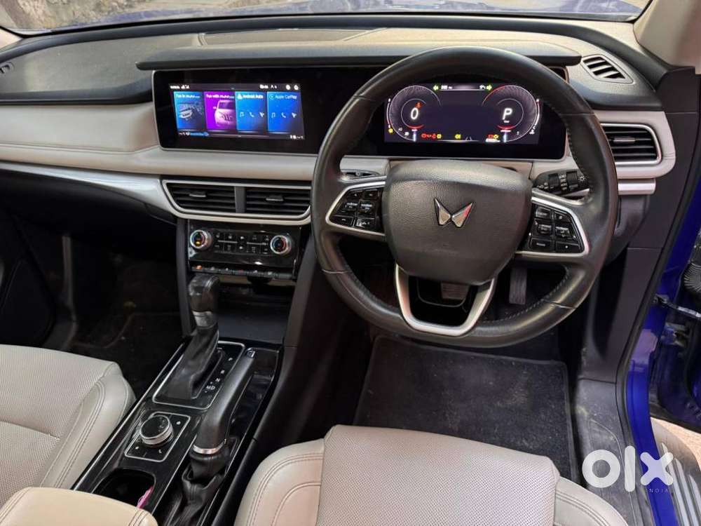 Mahindra Xuv700 2.0 Ax 7 Petrol At Str, 2021, Diesel