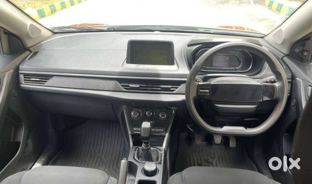 Tata Nexon Smart Plus1.2 Revotron Petrol 5 Mt, 2023, Petrol