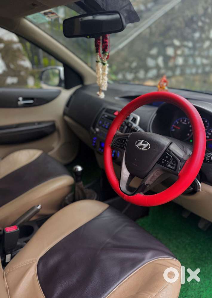 Hyundai I20 Sportz 1.2 Bs-iv, 2014, Petrol