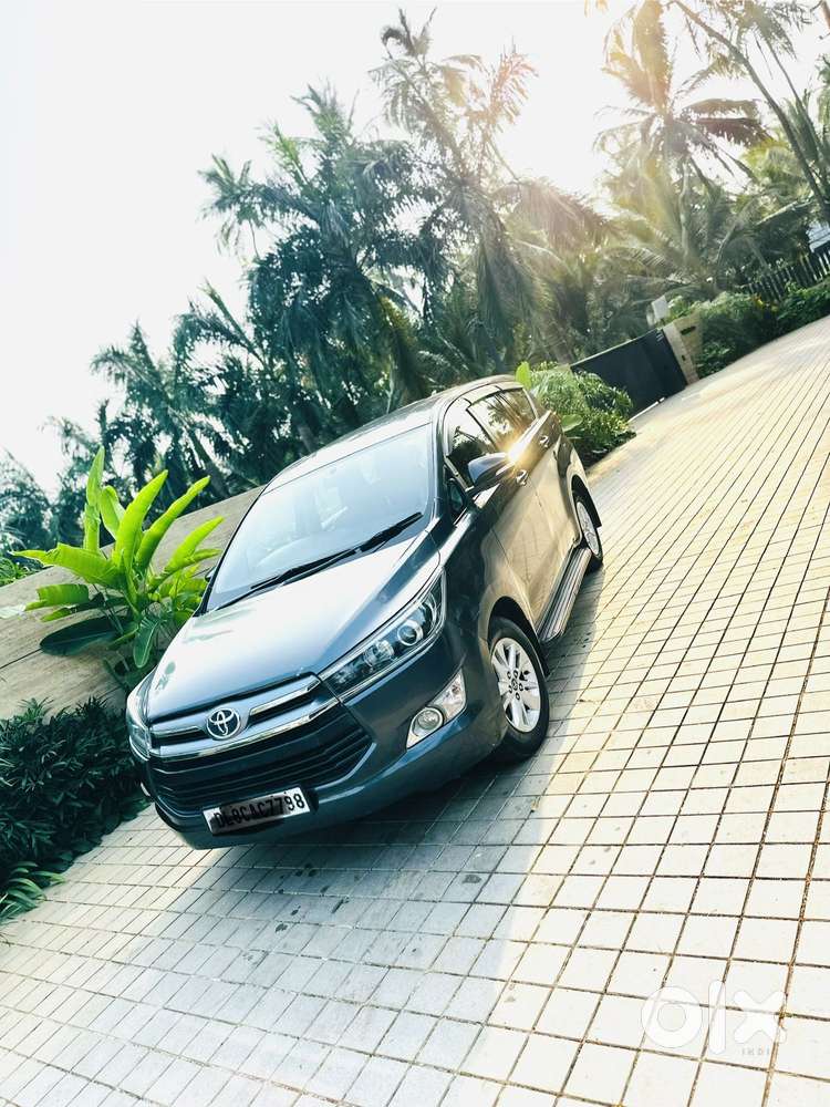 Toyota Innova Crysta 2.8 Gx At 7 Str, 2016, Diesel