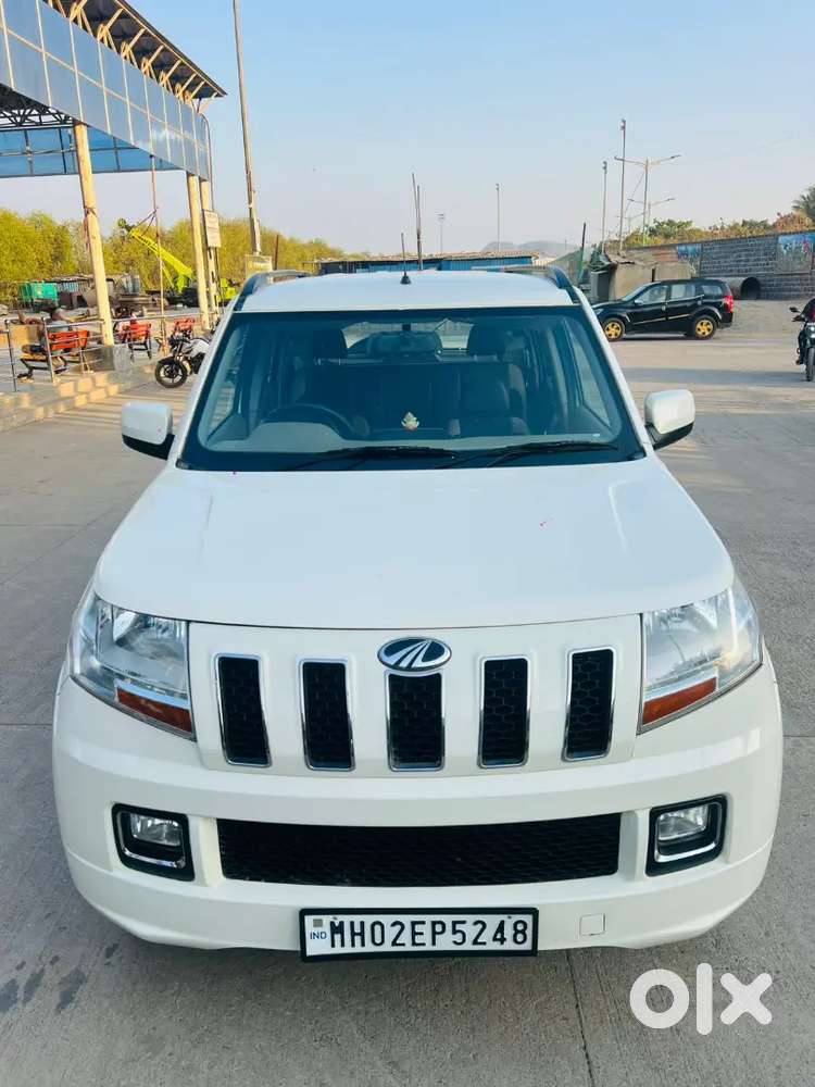 Mahindra Tuv300 T8 2017 Automatic 
Insurence Valid 
2nd Owner 
Diesel