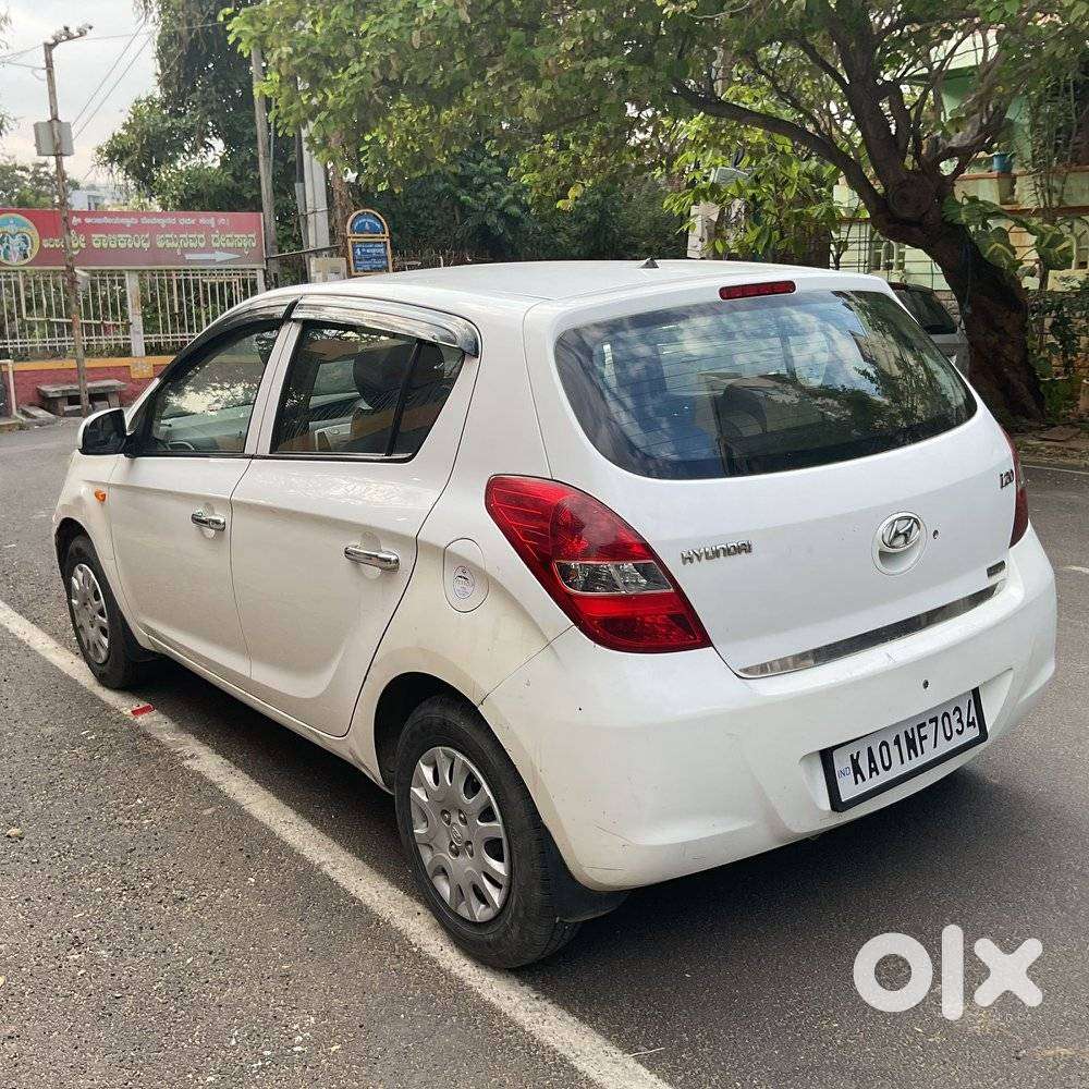 Hyundai I20 2009-2011 Magna, 2011, Petrol