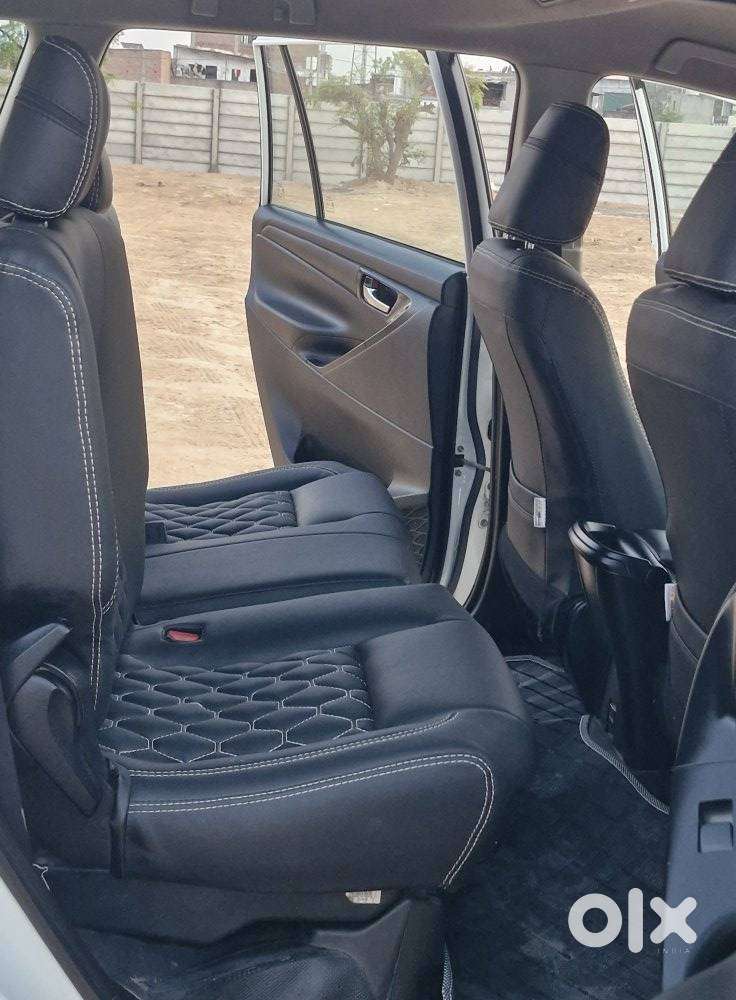 Toyota Innova Crysta 2.4 Gx Mt 8s, 2019, Diesel