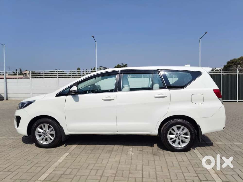 Toyota Innova Crysta 2.4 G Plus Mt 8 Str, 2020, Diesel