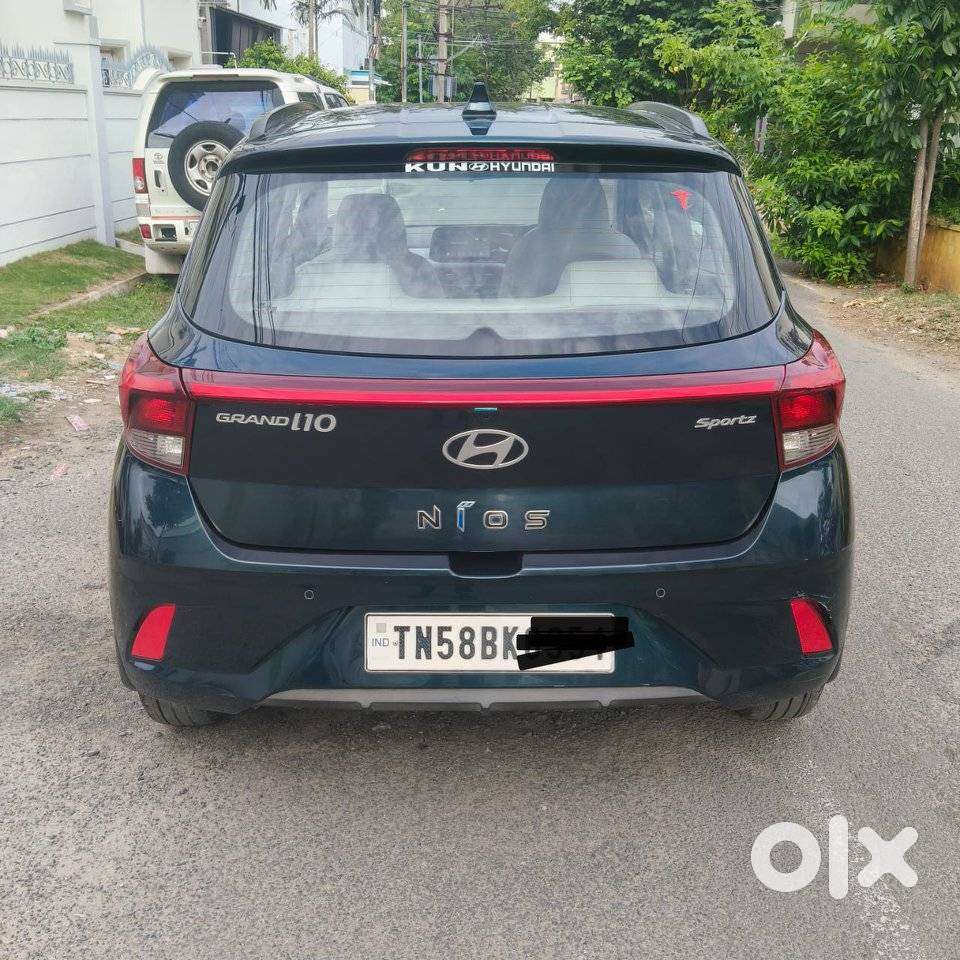 Hyundai Grand I10 Nios Amt Sportz, 2023, Petrol