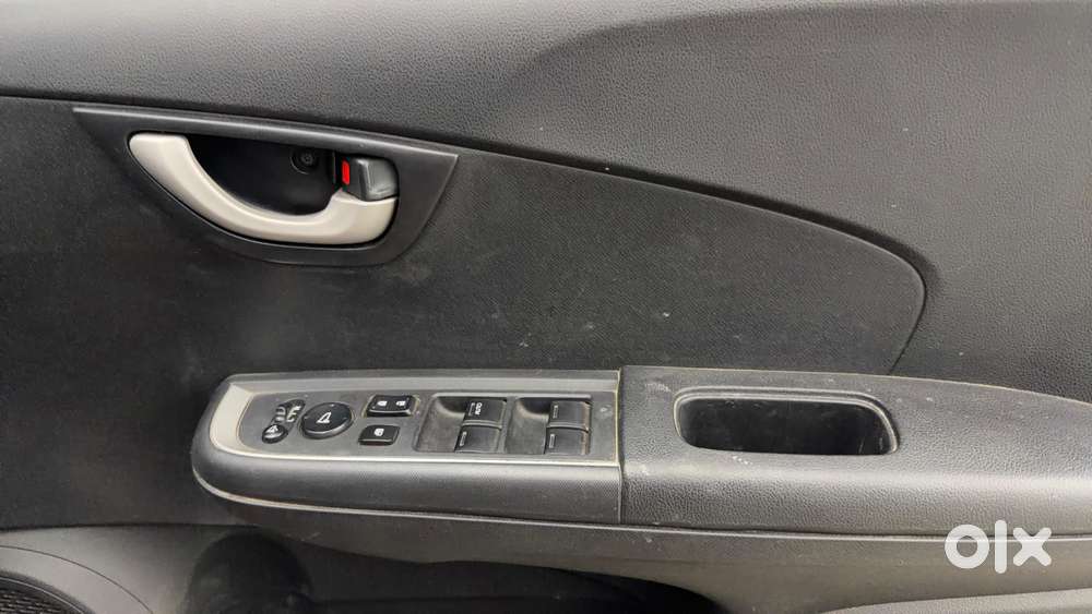 Honda Br-v I-vtec V Cvt, 2017, Petrol