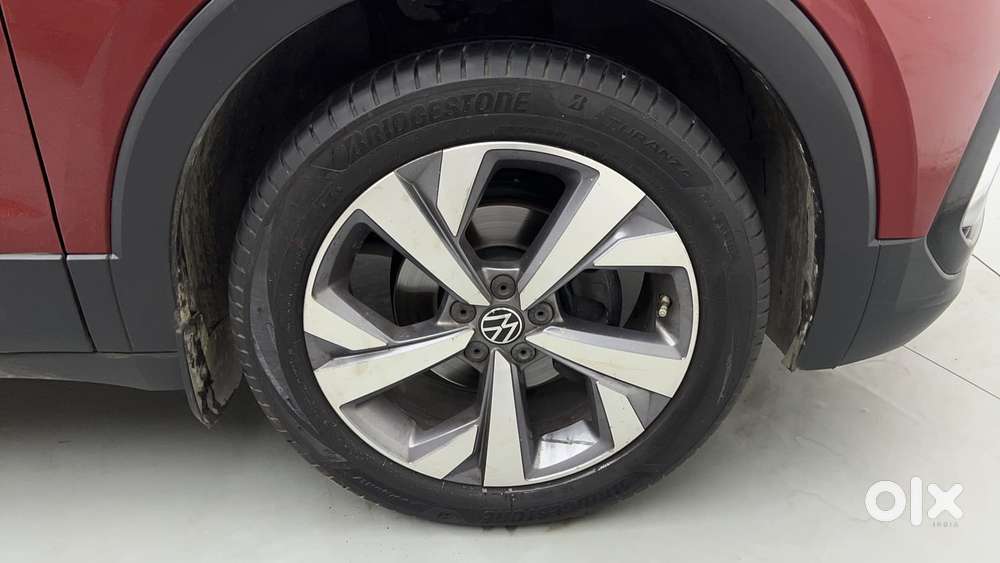 Volkswagen Taigun Topline 1.0 Tsi At (electric Seats), 2022, Petrol