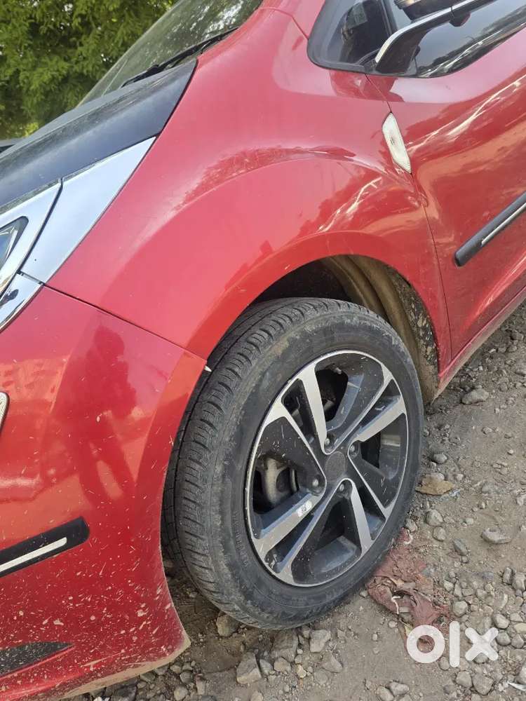 Tata Altroz 2021 Petrol 340000 Km Driven