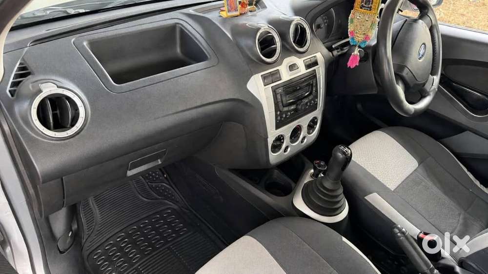 Ford Figo (2011)