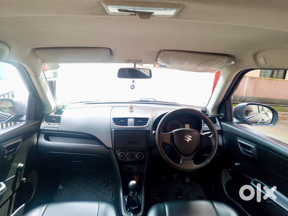 Maruti Suzuki Swift Diesel - 2012 (feb)  Kl-01  Black