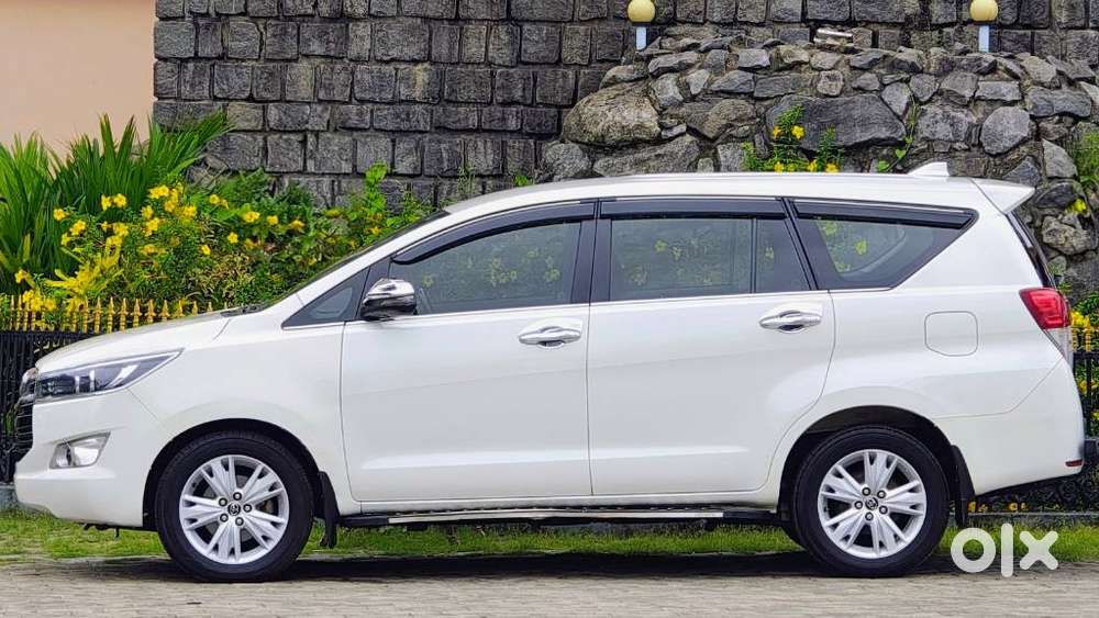 Toyota Innova Crysta 2.8 Z, 2017, Diesel