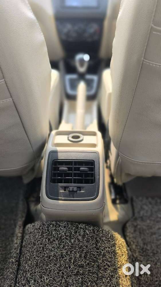 Maruti Suzuki Swift Dzire Vxi(o) Amt, 2022, Petrol