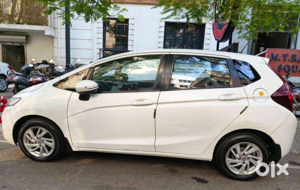 Honda Jazz V Automatic, 2017, Petrol
