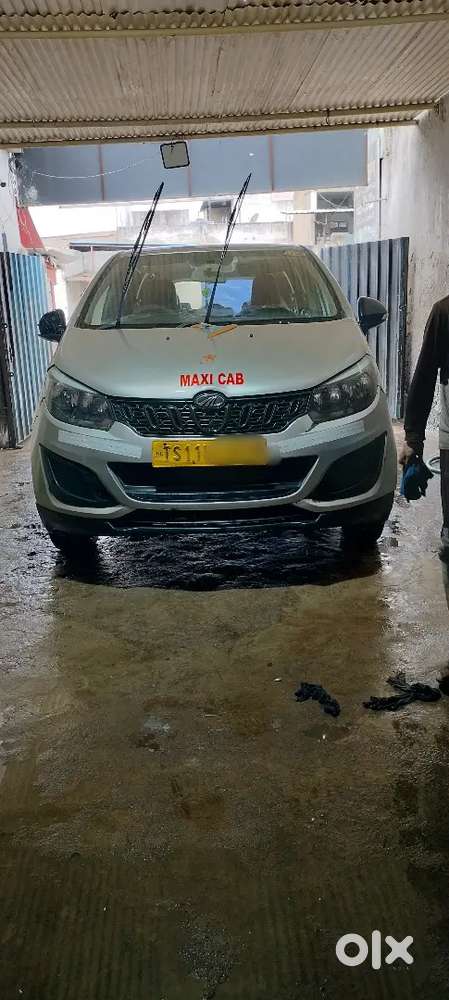 Mahindra Marazzo M6 2019
