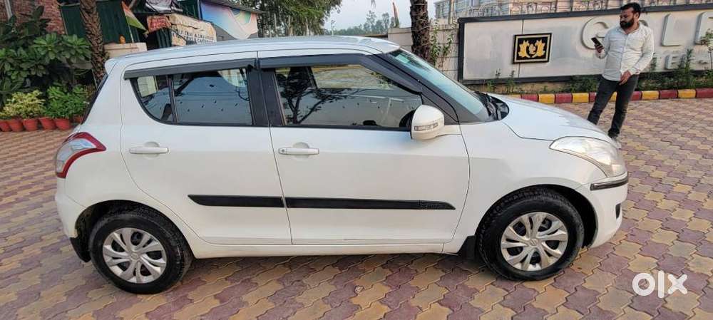 Maruti Suzuki Swift Vdi, 2012, Petrol