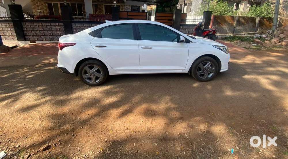 Single Hand Used Car