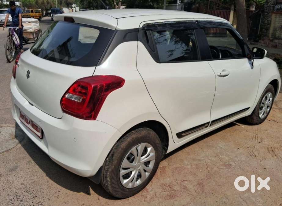 Maruti Suzuki Swift Vxi Abs Bsiv, 2024, Petrol