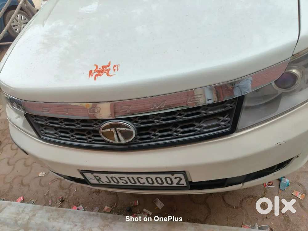 Tata Safari Storme 2016 Diesel Good Condition