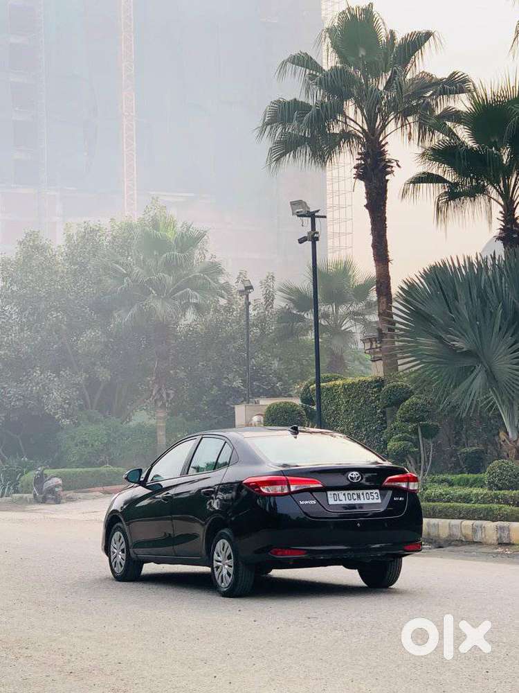 Toyota Yaris G Cvt, 2019, Petrol