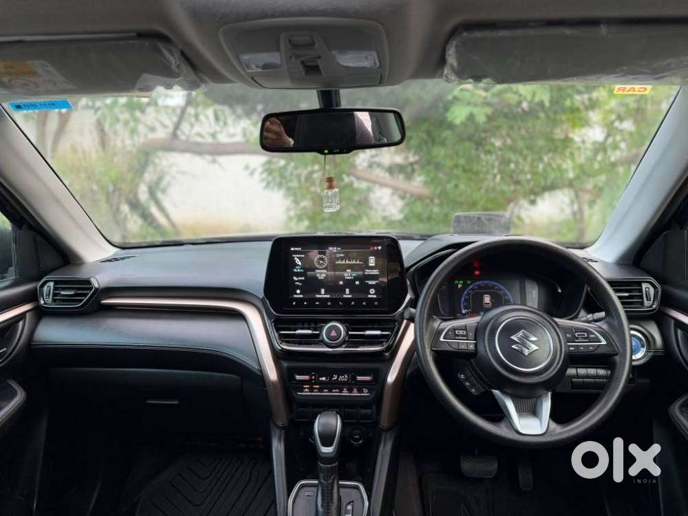 Maruti Suzuki Grand Vitara 1.5 Zeta Smart Hybrid At, 2025, Petrol