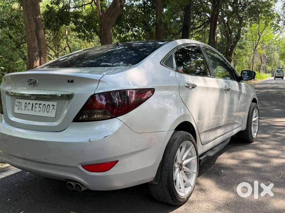 Hyundai Verna 2014 Petrol 90000 Km Driven