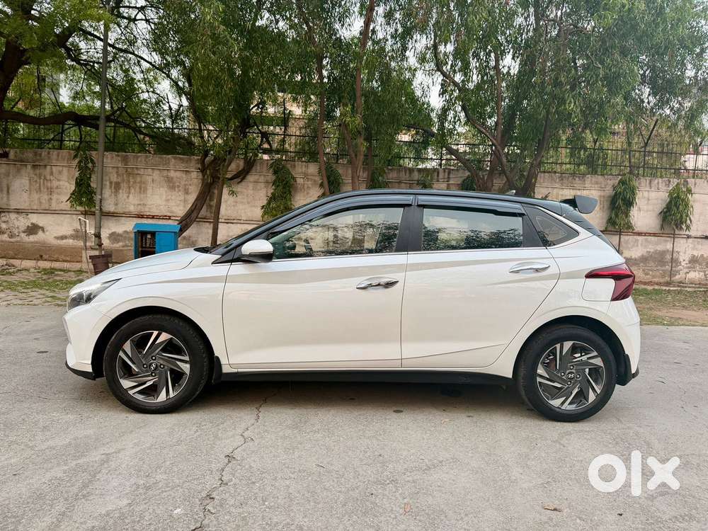 Hyundai I20 Petrol Asta Dual Tone, 2021, Petrol