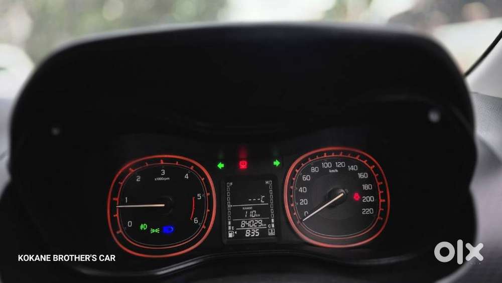 Maruti Suzuki Brezza Zdi+ Dual Tone, 2019, Diesel