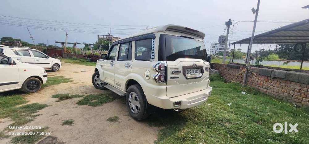 Mahindra Scorpio S4, 2015, Diesel