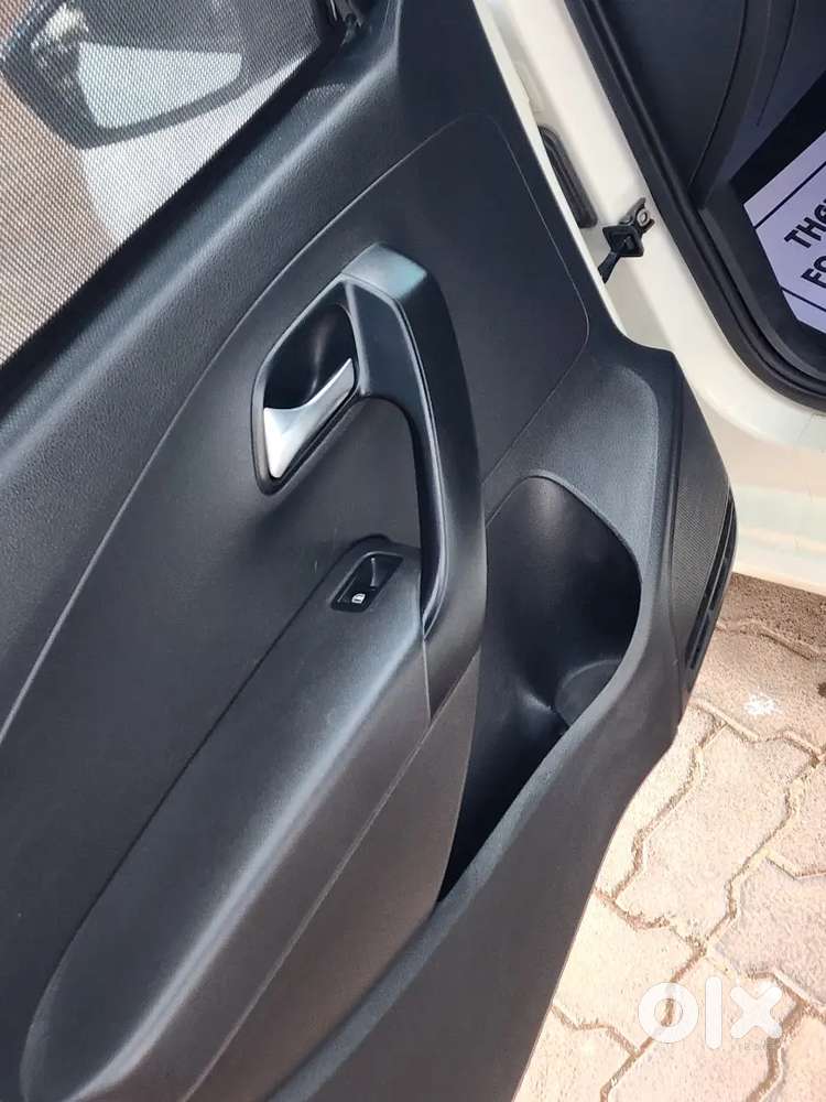 Volkswagen Polo 2015