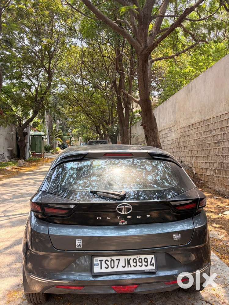 2023 Tata Altroz Petrol Automatic Xe, Great Condition