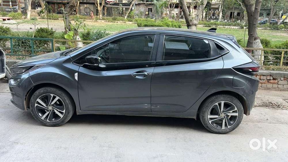 Tata Altroz Xz Plus Icng 2023  Top Model  Single Owner Good Cond