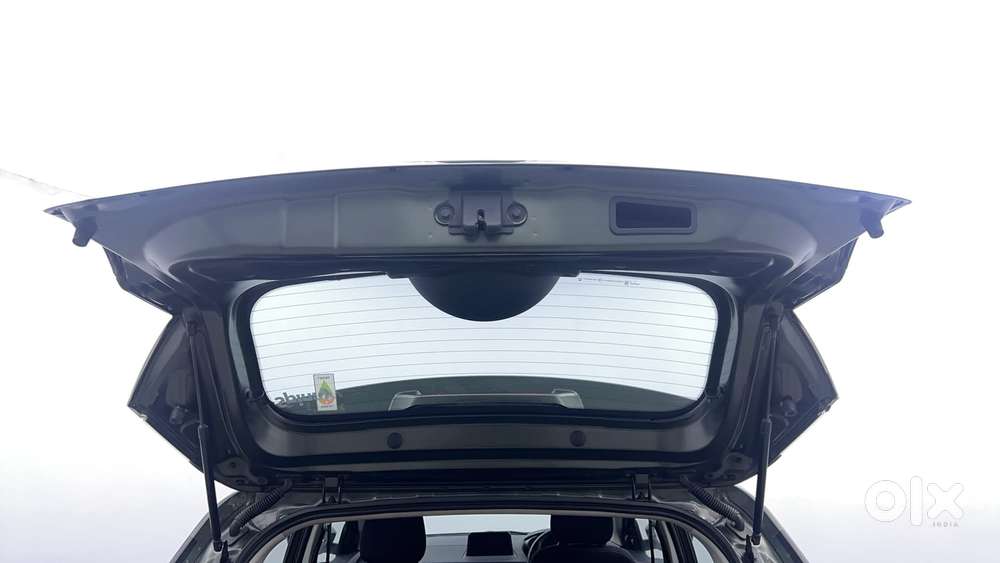 Tata Nexon Xz Plus (hs), 2022, Petrol