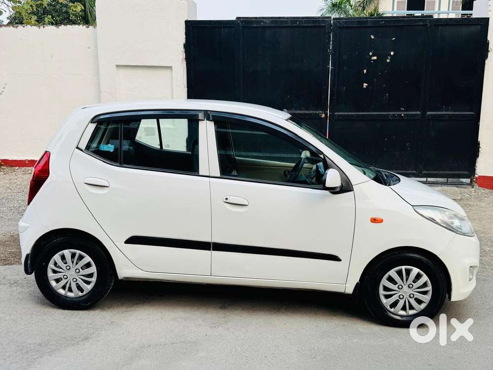 Hyundai I10 Sportz 1.1l, 2015, Petrol