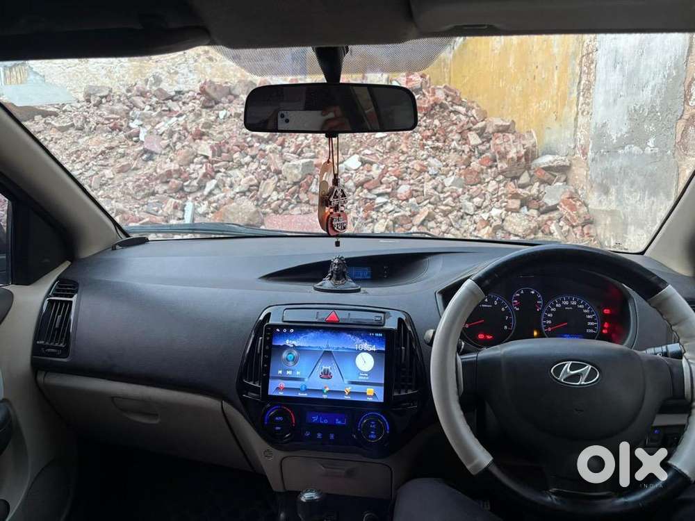 Hyundai Car Manual 2014