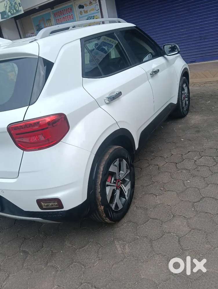 Hyundai Venue Mt 2019 20 Registration Diesel With Sunroof Good Car