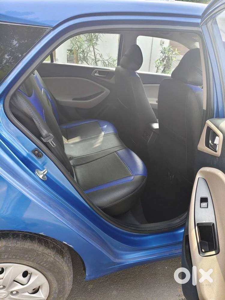 Hyundai I20 Sportz 1.2 Bs-iv, 2018, Petrol