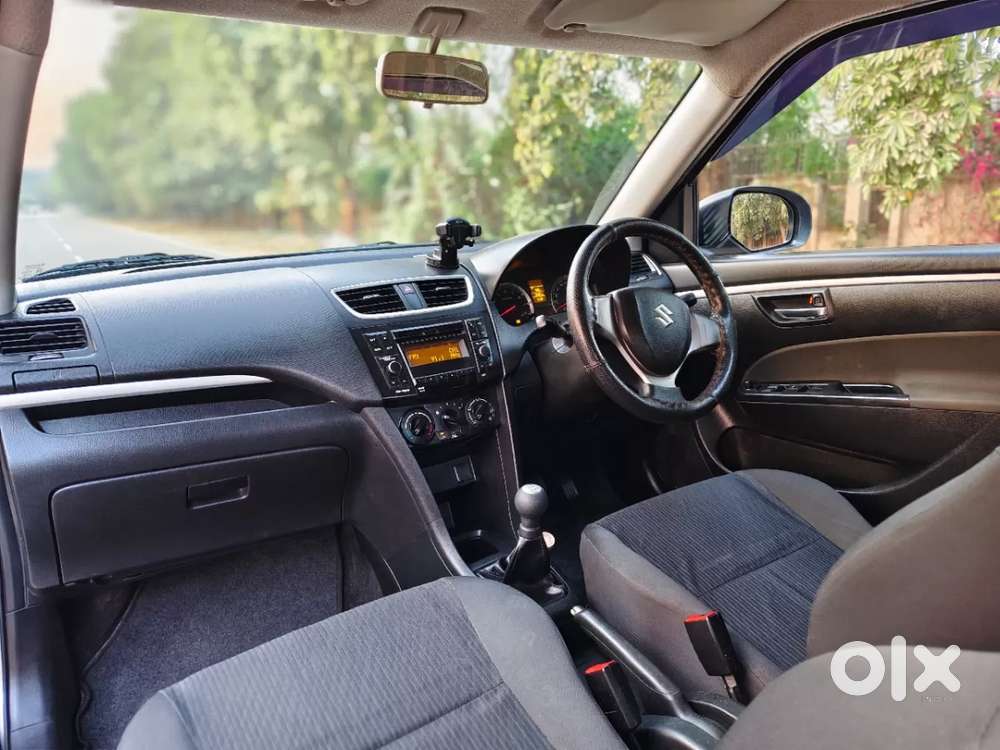 Maruti Suzuki Swift Vxi, 2015, Petrol