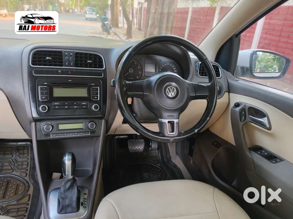 Volkswagen Vento Petrol Highline At, 2011, Petrol